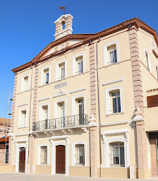 Photo n°2 de Casa de la Vila de Sant Llorenç de la Salanca (Mairie) à Saint-Laurent-de-la-Salanque (Hôtel de ville)