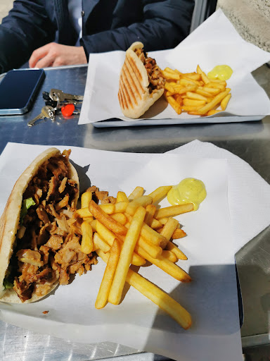 Photo 2 - Le Rif Burger