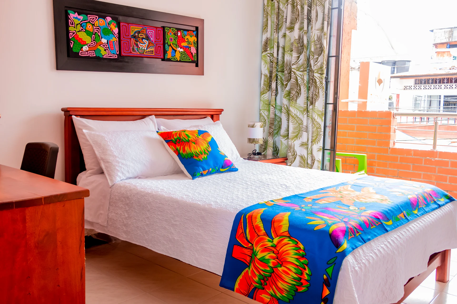 Hotel Etnias