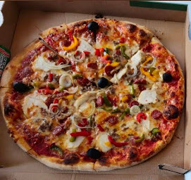 Photo n°9 de Pizzeria BB PIZZAS Feu de bois à Argelès-sur-Mer (Pizzas à emporter)