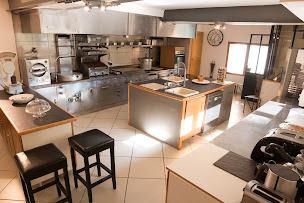 Photo n°105 de Location Vacance Au Bord de l'ARC à Ventabren (Logement meublé)