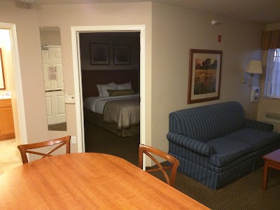 Photos of Candlewood Suites Kenosha