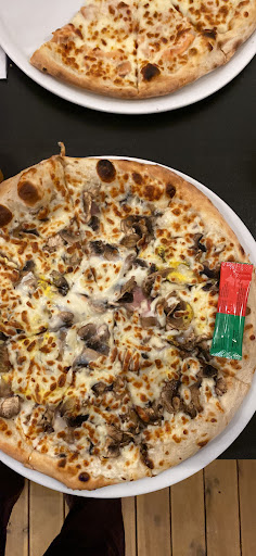 Photo 4 - O’Pizz