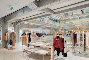 Photo n°7 de Samaritaine à Paris (Magasin de vêtements pour femmes)