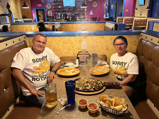 EL SAZÓN BAR & GRILL Gallery - United States