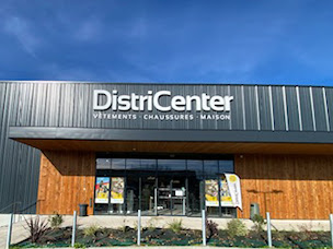 Photo n°1 de Magasin DistriCenter Coutras à Coutras (Magasin de chaussures)