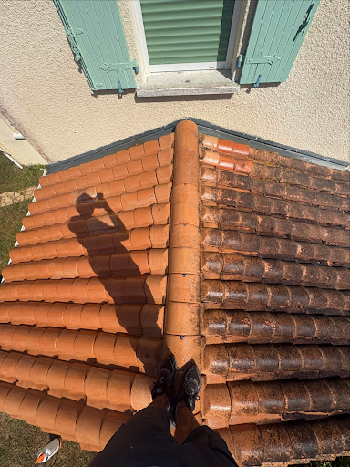 Photo de NET HABITAT - Nettoyage Toiture Façade Charente Maritime à Breuillet (17920)