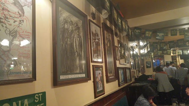 James Joyce Irish Pub