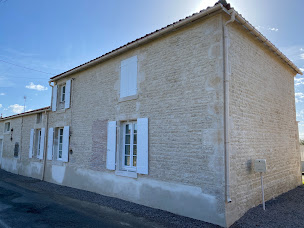 Photo n°3 de MALVAUD Construction, Maçonnerie et Travaux Funéraires Fontenay le Comte (Sud Vendée) à Le Langon (Façadier)