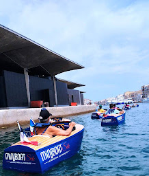 Photo n°25 de MiniBoat Sète à Sète (Service de location de bateaux)