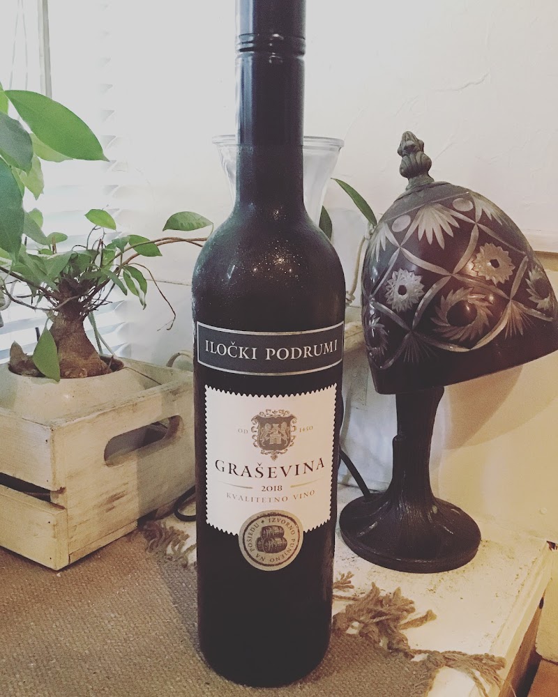 グリルとワイン COCCIO 831