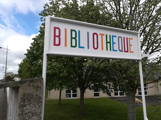 Library De Chantrigné - Thumbnail