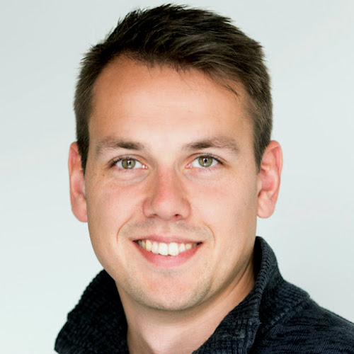 QRcom GmbH – Personalbeschaffung und Innovationsförderung für KMU photo