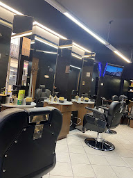 Photo n°2 de Ghost Barber Shop 31 à Saint-Gaudens (Salon de coiffure)