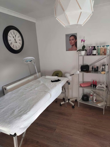 Beauty Katrina - Beauty Salon in Coatbridge