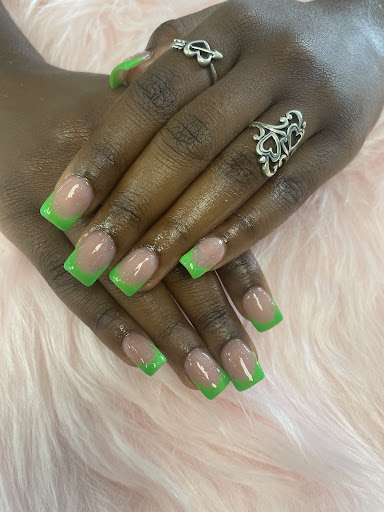 Tic Tac Nails - Thumbnail