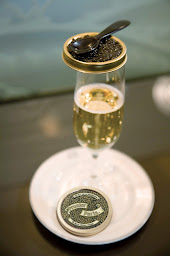 Photo n°24 de Caviar Prunier Paris - Place de la Madeleine | Boutique à Paris (Épicerie fine)
