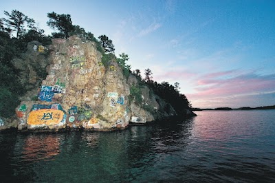 Lake Martin Tours