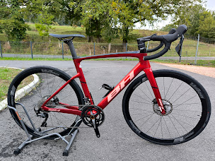 Photo n°3 de Culture Vélo Figeac - ex TOUS EN SELLE à Camboulit (Magasin de réparation de vélos)