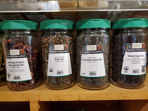 Oak Street Natural Market Gallery - United States
