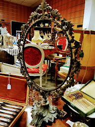 Photo n°15 de Brocante Broc'n Laval à Bonchamp-lès-Laval (Service de débarras de maison)