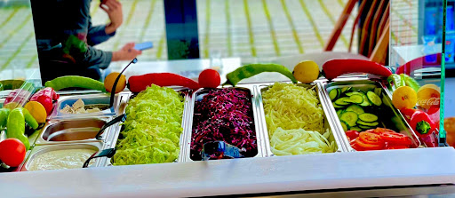 Roya Kebap - Visual