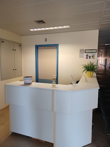 Κριστιάν Μπαρνάρντ 1, Ρόδος 851 00