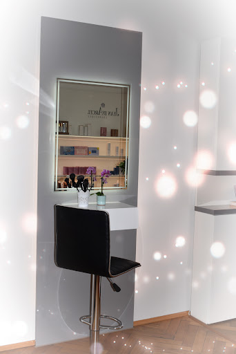 Jean D‘Arcel BeautyLounge - Stephanie Becker Gallery - Germany