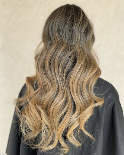 YaMa Hair and Beauty Logo