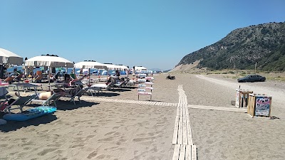 Beach bar paradisee