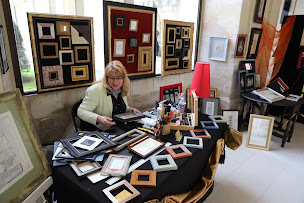 Photo n°17 de Brocante cadres et passions à Sallen (Magasin d'antiquités)