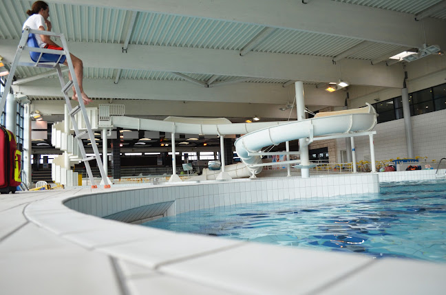 Commentaires et avis sur Piscine Montbauron