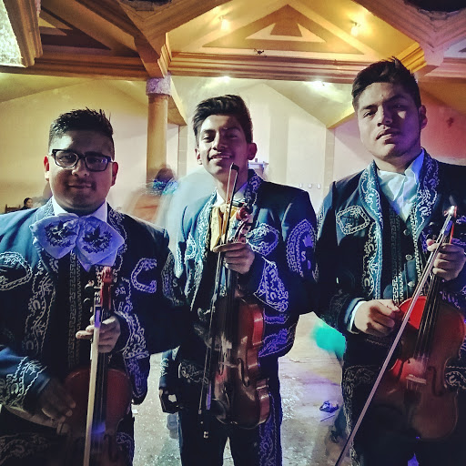 MARIACHI SON DE REYES