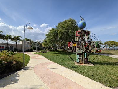 Manatee Observation and Education Center