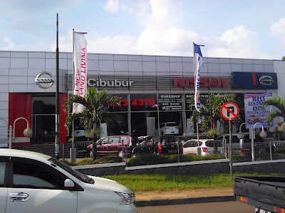 Photos of NISSAN CIBUBUR