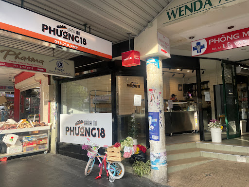 Photo of Banh mi Phuong 18