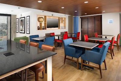 Photos of Holiday Inn Express & Suites San Antonio-Dtwn Market Area