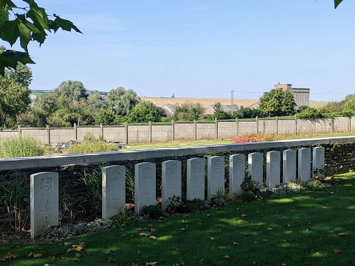 Roisel Communal Cemetery Extension - Thumbnail
