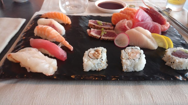 J Sushi