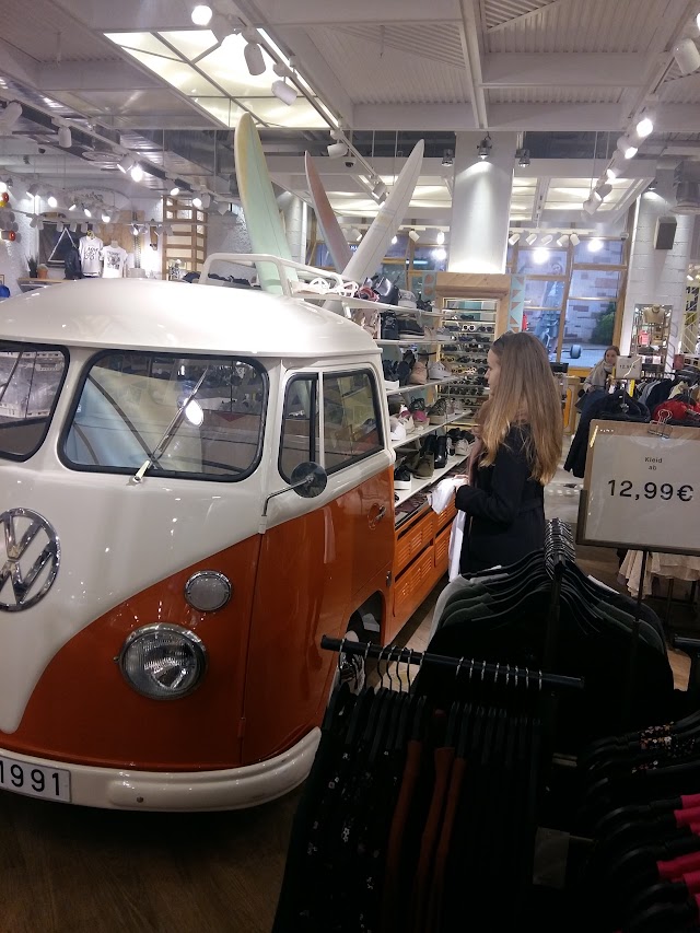 Pull & Bear