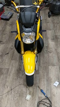 フランクモーターサイクル