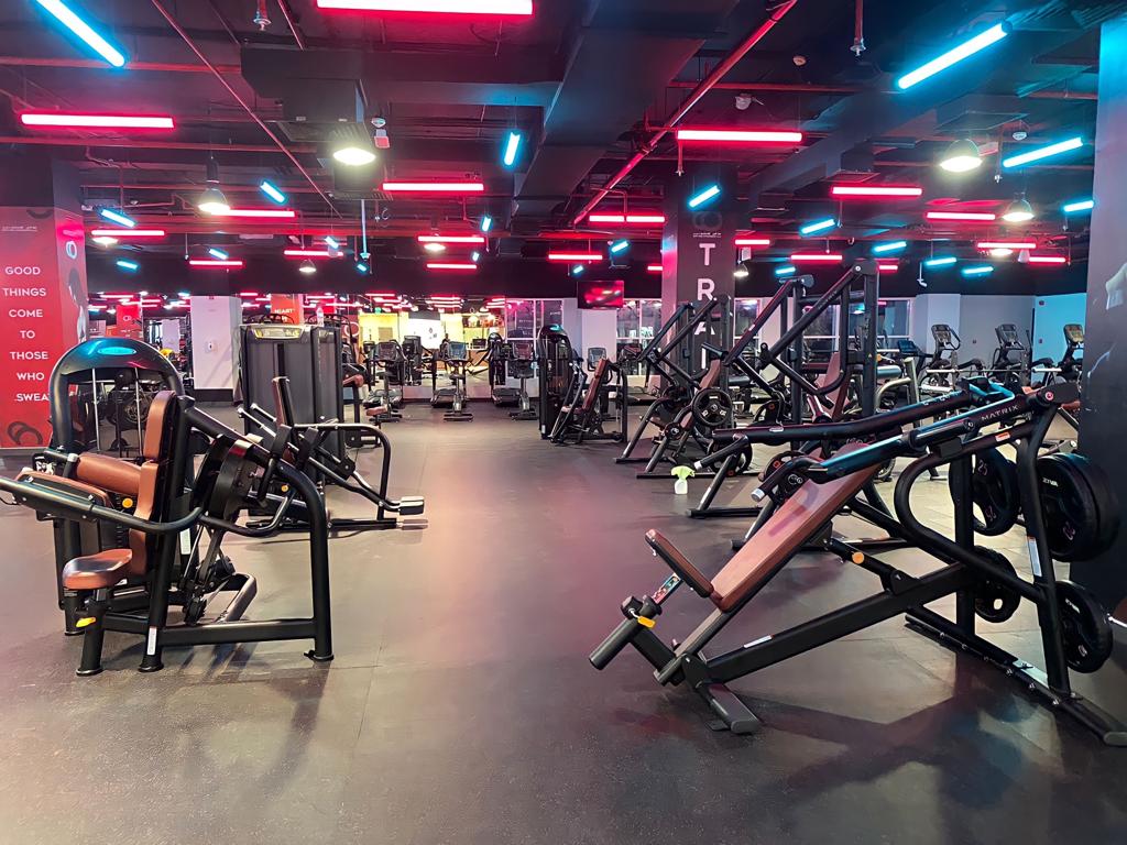 Down Town Fitness Gym Muroor - صورة 2