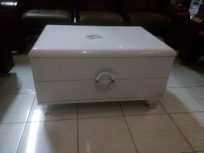 furniture-store