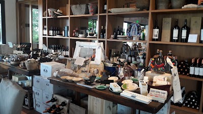 Photos of Bodega Lagarde