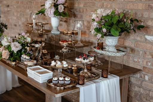 Viola's Kitchen - Visual