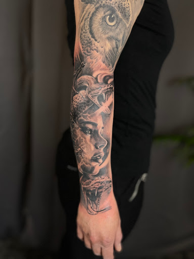 Ink Story Tattoo