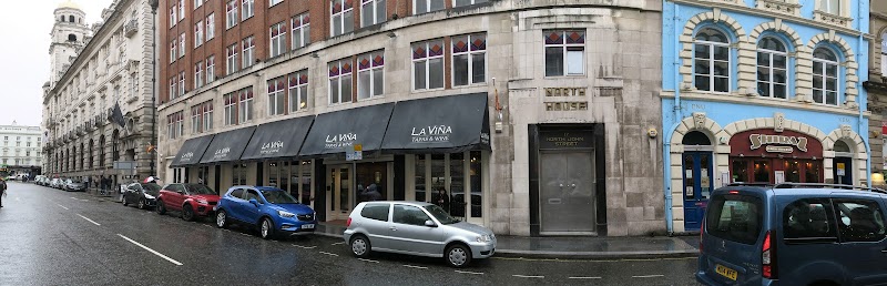 North House Apartments photo 3