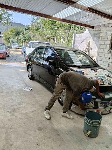 Hojalateria y pintura morro jumiltepec