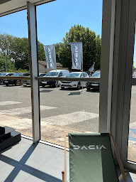 Photo n°37 de Dacia Draguignan - Groupe Synethis à Draguignan (Garage automobile)