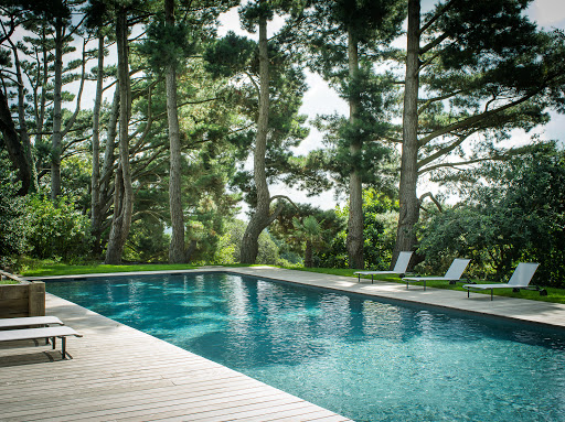 Photo de Bordeaux Piscines - constructeur et rénovateur de piscines